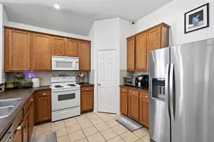 356 Turquoise Dr, Fort Worth, TX 76131 - Photo 3