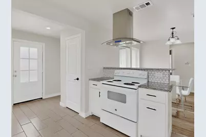 1518 Oak Street, Grand Prairie, TX 75050 - Photo 11