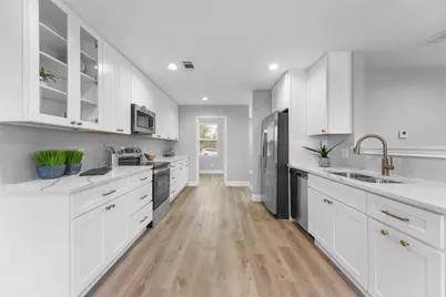 1300 Anna Lea Lane, Burleson, TX 76028 - Photo 11