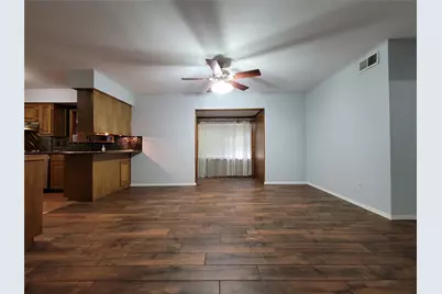 738 Hawthorne Lane, Grand Prairie, TX 75052 - Photo 7