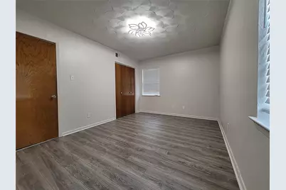 738 Hawthorne Lane, Grand Prairie, TX 75052 - Photo 25