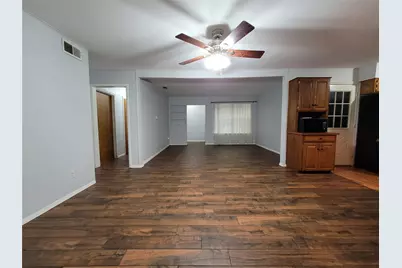 738 Hawthorne Lane, Grand Prairie, TX 75052 - Photo 5