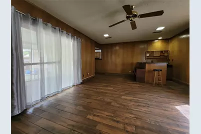 738 Hawthorne Lane, Grand Prairie, TX 75052 - Photo 17