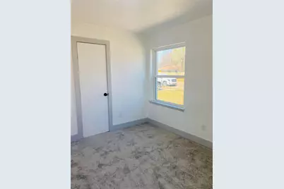 6836 Western Hills Drive, Dallas, TX 75217 - Photo 9