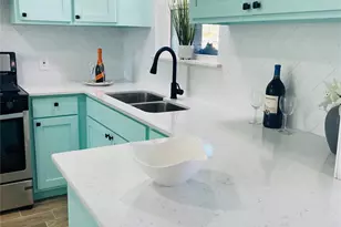 6836 Western Hills Dr, Dallas, TX 75217 - Photo 7