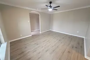 3534 Royal Ln, Dallas, TX 75229 - Photo 3