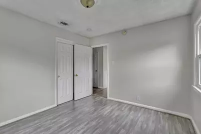 1836 Junius Street, Fort Worth, TX 76103 - Photo 13