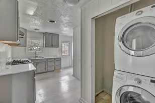 1836 Junius St, Fort Worth, TX 76103 - Photo 7