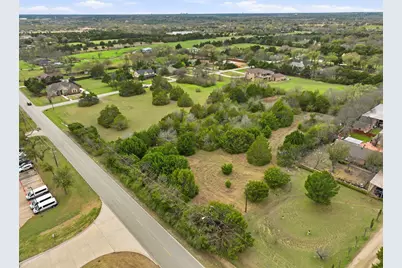 2009 Old Hickory Trail, DeSoto, TX 75115 - Photo 3