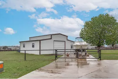 108 High Meadows Court, Decatur, TX 76234 - Photo 3