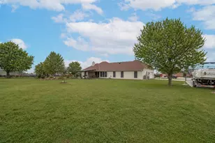 108 High Meadows Ct, Decatur, TX 76234 - Photo 23