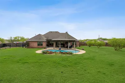 101 Lyndsey Court, Boyd, TX 76023 - Photo 33