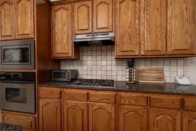 3404 Brookshire Run, Corinth, TX 76210 - Photo 17