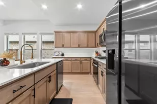 814 Chinati St, Princeton, TX 75407 - Photo 9