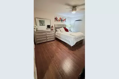 1027 Mazourka Drive, Arlington, TX 76001 - Photo 7