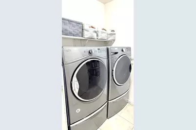 1027 Mazourka Drive, Arlington, TX 76001 - Photo 11