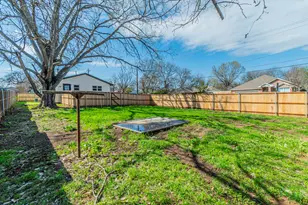 1400 Paisley St, Denton, TX 76209 - Photo 23