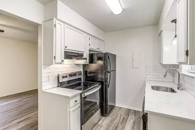 2230 Washington Avenue, Fort Worth, TX 76110 - Photo 11