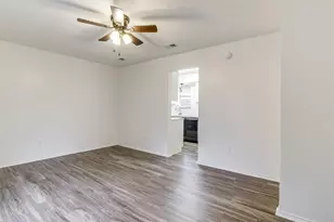 2230 Washington Ave, Fort Worth, TX 76110 - Photo 5