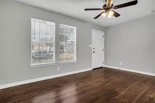 2412 Spiller St, Fort Worth, TX 76105 - Photo 9