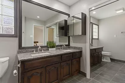 1936 Oakbluff Drive, Carrollton, TX 75007 - Photo 25