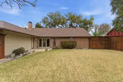 1936 Oakbluff Drive, Carrollton, TX 75007 - Photo 33