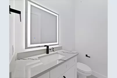 302 E 7th Street, Dallas, TX 75203 - Photo 17