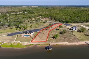 7024 Lakeshore Wy, Malakoff, TX 75148 - Photo 1