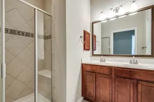 1940 Loma Linda Dr, Irving, TX 75063 - Photo 7