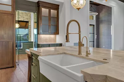 3117 Rio Grande Circle, Granbury, TX 76035 - Photo 9