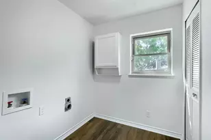 11026 McCree Rd, Dallas, TX 75238 - Photo 25
