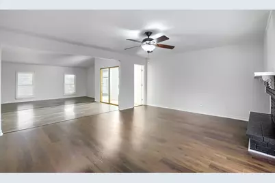 11026 McCree Road, Dallas, TX 75238 - Photo 17