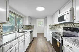 11026 McCree Rd, Dallas, TX 75238 - Photo 11
