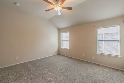 936 Furlong Drive, Grand Prairie, TX 75051 - Photo 13