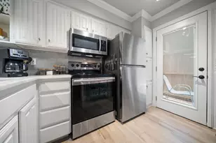 5200 Martel Ave, Dallas, TX 75206 - Photo 9