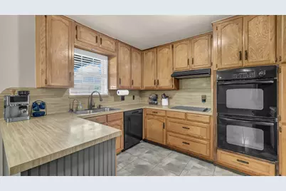 13715 Maxwell Boulevard, Fort Worth, TX 76179 - Photo 15