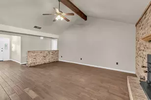 13715 Maxwell Blvd, Fort Worth, TX 76179 - Photo 5