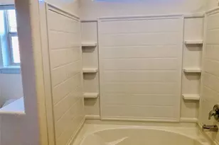 925 Rutherford Dr, Crowley, TX 76036 - Photo 9