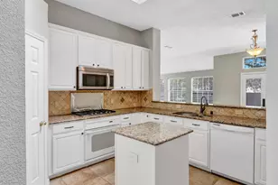 10300 Ashmont Dr, Frisco, TX 75035 - Photo 5