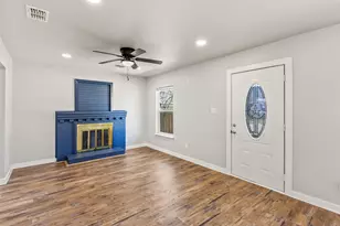 625 N Delaware St, Irving, TX 75061 - Photo 9