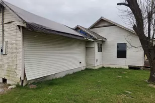 7662 NW County Rd 1300, Barry, TX 75102 - Photo 13