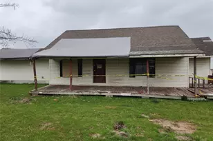 7662 NW County Rd 1300, Barry, TX 75102 - Photo 3