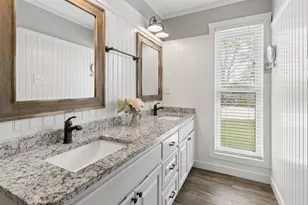 9898 Vail Eton Dr, Pilot Point, TX 76258 - Photo 17