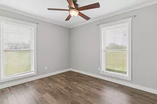 9898 Vail Eton Dr, Pilot Point, TX 76258 - Photo 21