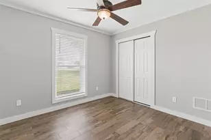 9898 Vail Eton Dr, Pilot Point, TX 76258 - Photo 19