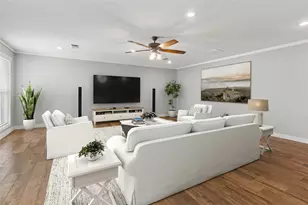 9898 Vail Eton Dr, Pilot Point, TX 76258 - Photo 13