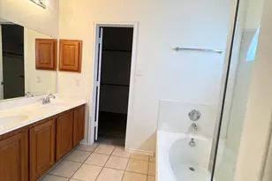 10125 Sourwood Dr, Fort Worth, TX 76244 - Photo 17