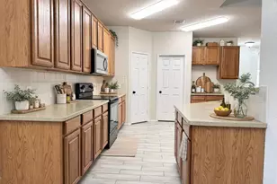 10125 Sourwood Dr, Fort Worth, TX 76244 - Photo 13