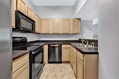 1944 Hobart Lane, Lewisville, TX 75067 - Photo 13