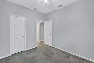 1944 Hobart Ln, Lewisville, TX 75067 - Photo 15